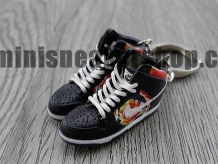 mini sneaker keychains Dunk High Pro SB HUF (2004) - Sneakers Passion