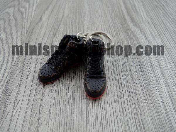mini sneaker keychains Dunk Pro High SB- Unlucky (2004) - Sneakers Passion
