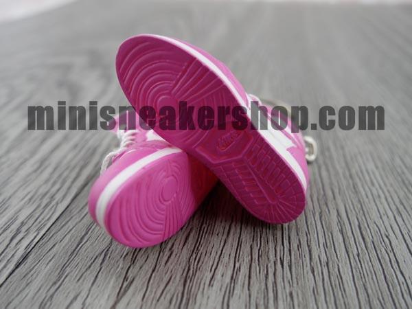 Mini sneaker keychain 3D Air Jordan 1 Pink - Sneakers Passion