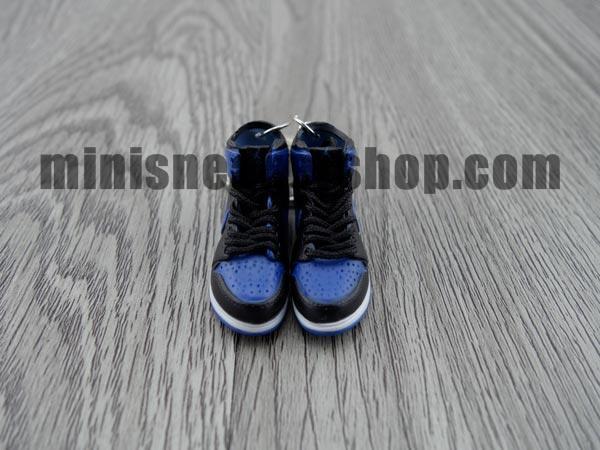 mini sneaker keychain 3D AJ1 Black Royal Blue (1985) - Sneakers Passion