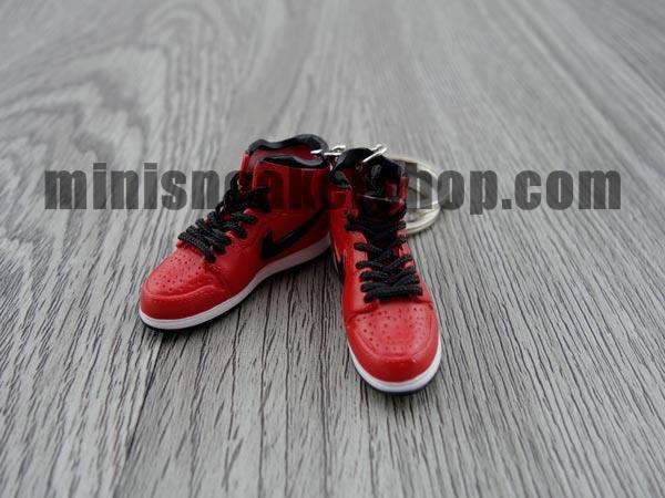 mini sneaker keychain 3D Air Jordan 1 Gym Red - Sneakers Passion