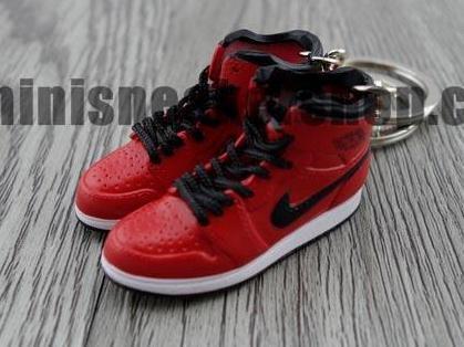 mini sneaker keychain 3D Air Jordan 1 Gym Red - Sneakers Passion