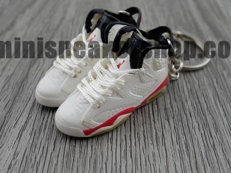 Mini Sneaker Keychains AJ 6 - OG White Infrared (1991) - Sneakers Passion