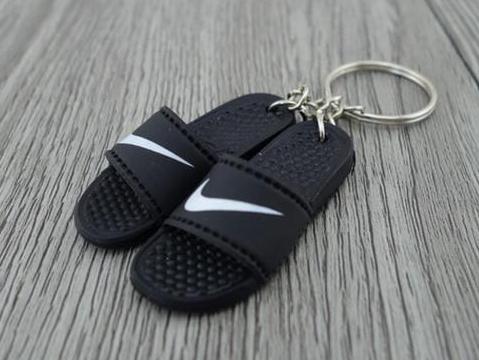 mini 3D sneaker keychains Flip Flops - Benassi Sandals - Sneakers Passion