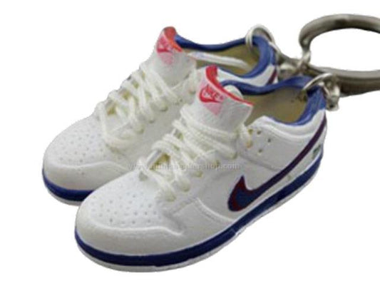 Mini sneaker keychain 3D Dunk SB low @ - Sneakers Passion
