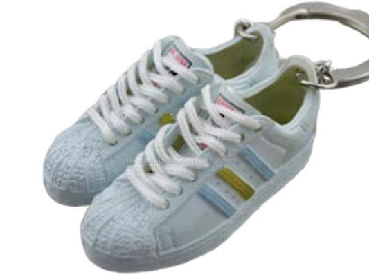 mini 3D sneaker keychains Superstar - Sneakers Passion