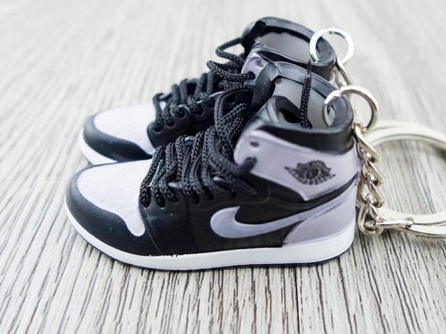Mini sneaker keychain 3D Air Jordan 1 - Grey Shadow - Sneakers Passion