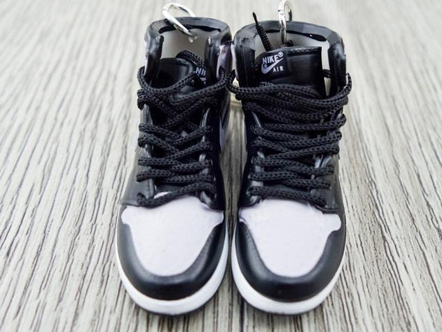Mini sneaker keychain 3D Air Jordan 1 - Grey Shadow - Sneakers Passion