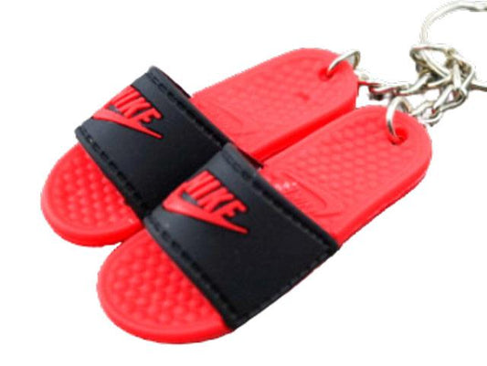 Mini 3D sneaker keychains Flip Flops - Benassi Sandals Red White Nike - Sneakers Passion