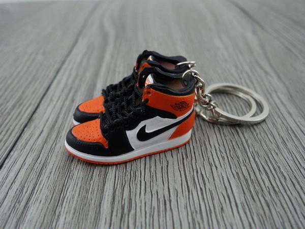 Mini sneaker keychain 3D Air Jordan 1 Shattered Backboard - Sneakers Passion