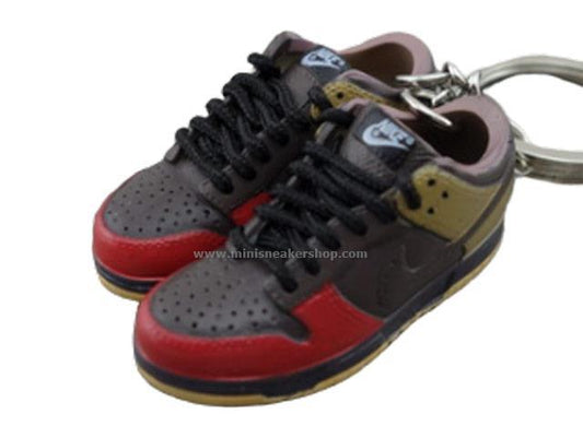 Mini sneaker keychain 3D Dunk Lo - Red Black Olive - Sneakers Passion