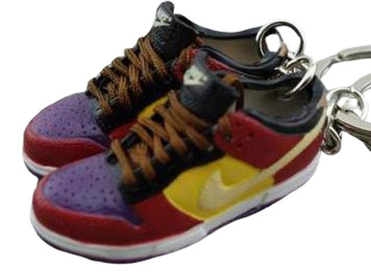 mini sneaker keychains Dunk Low - Sneakers Passion