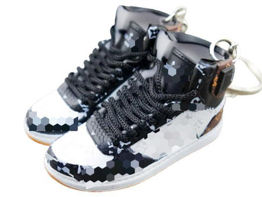 Mini sneaker keychain 3D LV - Brown/White/Black - Sneakers Passion