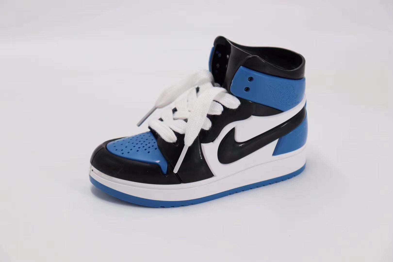 AJ1 Shoes Bluetooth Speaker - Sneakers Air Jordan - Blue - Sneakers Passion