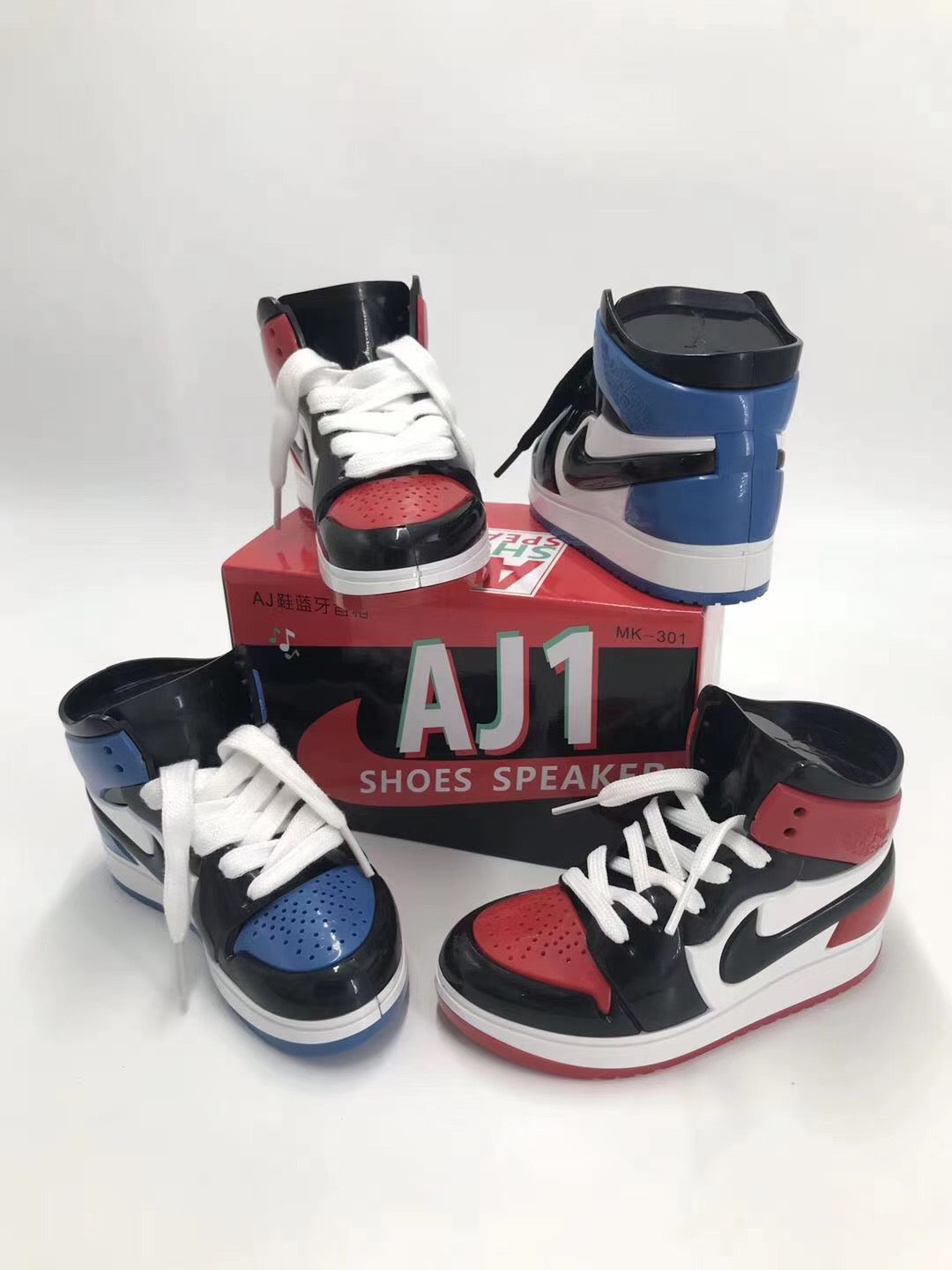 AJ1 Shoes Bluetooth Speaker - Sneakers Air Jordan - Blue - Sneakers Passion