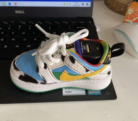 Nike SB Power Bank Charger（new） - Sneakers Passion