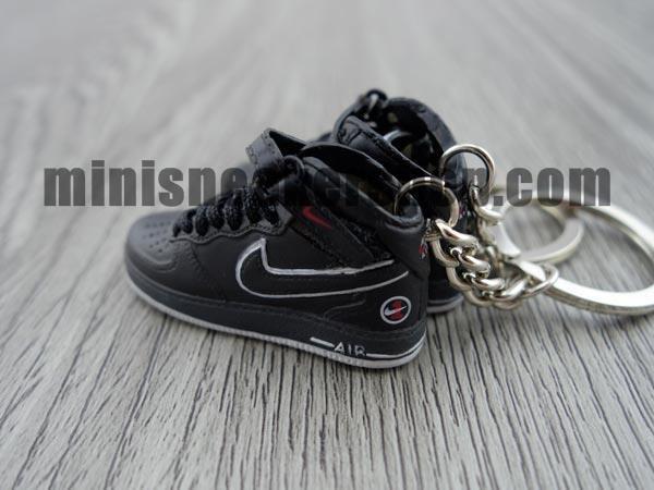 mini sneaker keychain Air Force 1 High "NYC edition" (2003) - Sneakers Passion