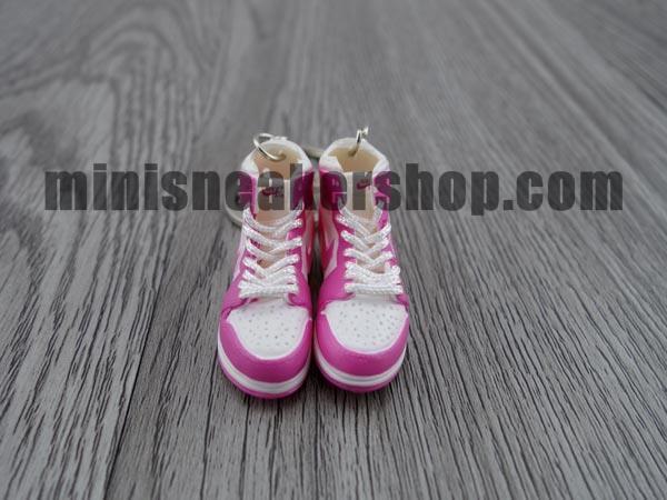 Mini sneaker keychain 3D Air Jordan 1 Pink - Sneakers Passion