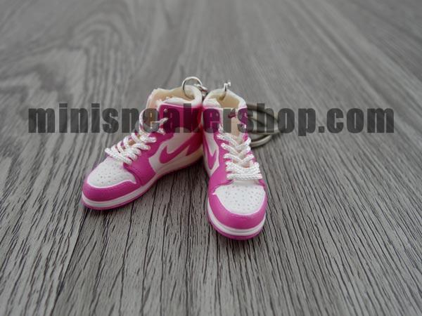 Mini sneaker keychain 3D Air Jordan 1 Pink - Sneakers Passion